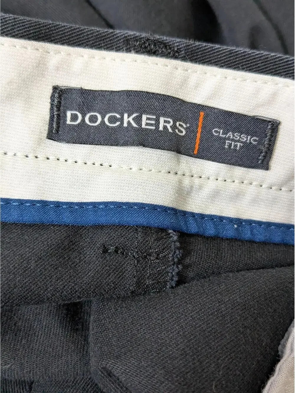 Dockers Men's Classic Fit Chinos Pants Black, W42 L32, Big & Tall, Pleated Front